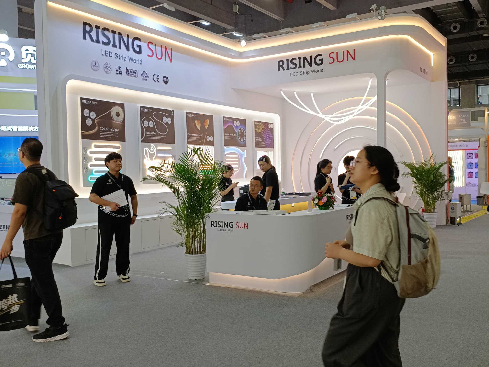 中小照明企業參展難出圈？輕量化特裝實現品牌越級呈現