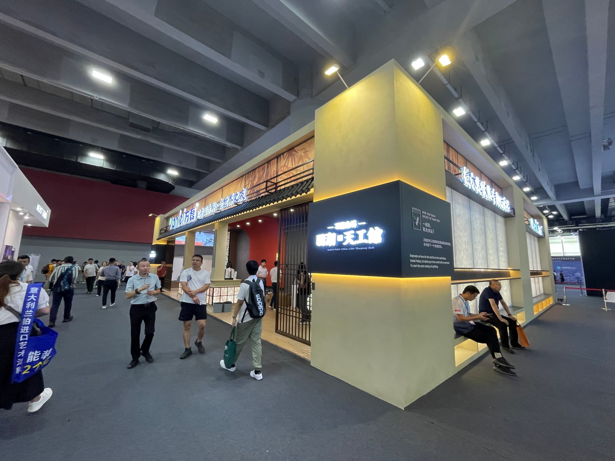 廣州陶瓷展展臺搭建，如何適配多元化產品陳列？