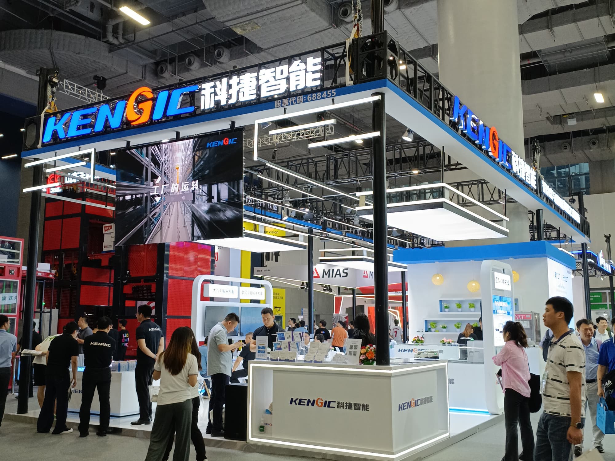 廣州機器人展參展必看：專業展臺搭建，適配智能設備演示與接待需求