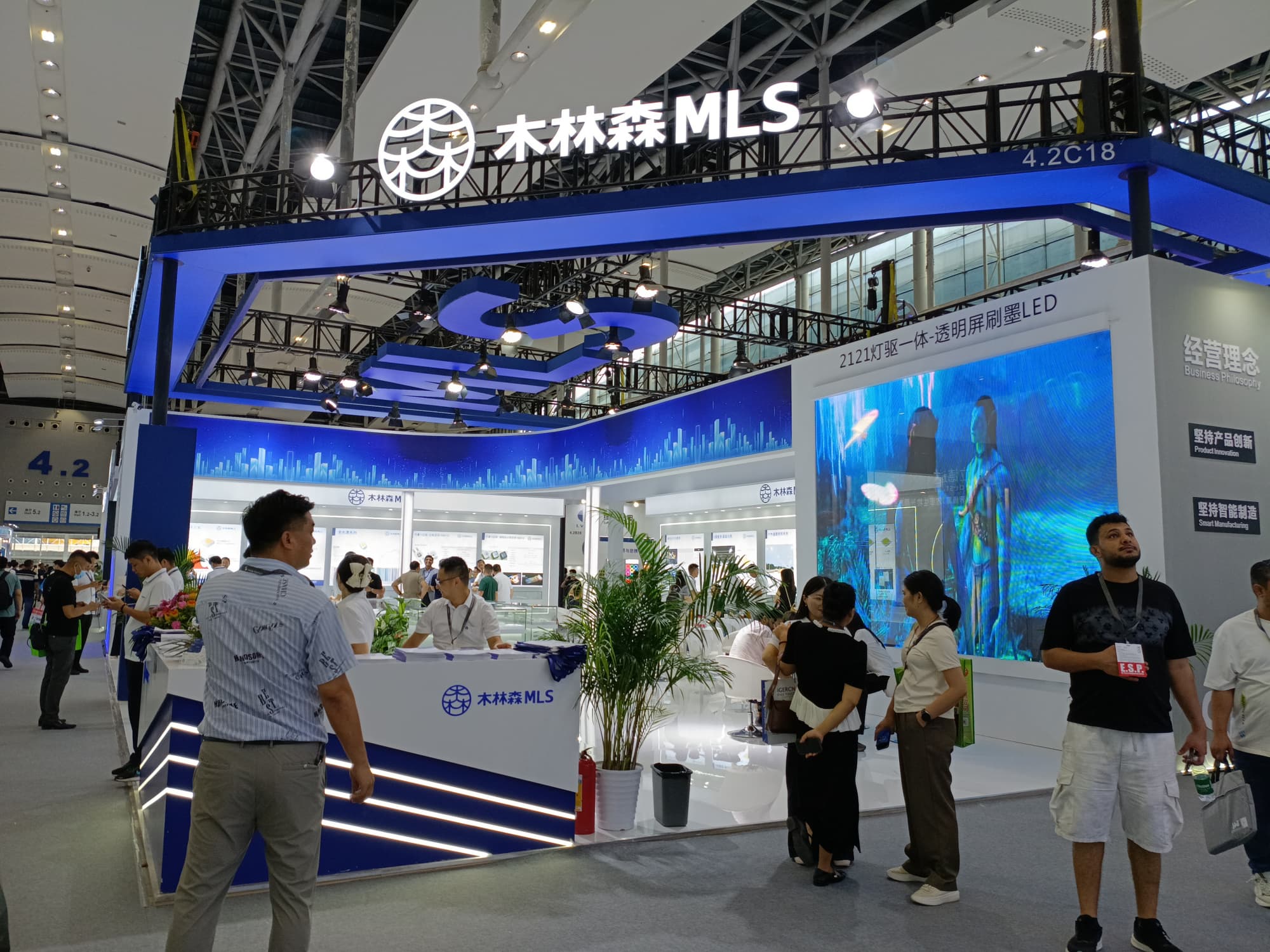 聲光展展臺結構安全設計：承重與布線規范，消除現場隱患
